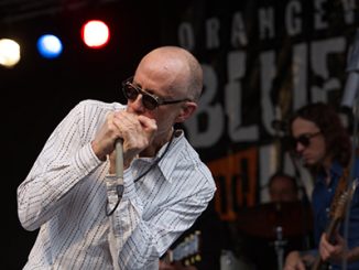 Carlos del Junco & The Blues Mongrels Electric Quartet