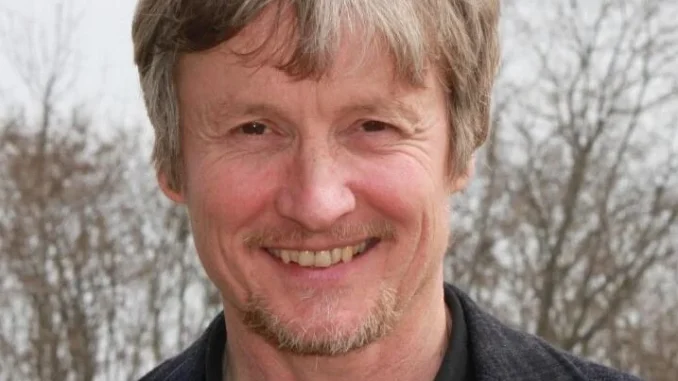 63dd5214e6653.image Robert Winslow: The Man Who Put Local History on Stage