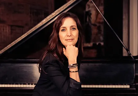 Chantal Kreviazuk: The Voice That Won’t Sit Still