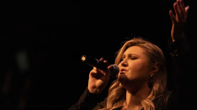 Lizeh Basciano The Stage Café Presents