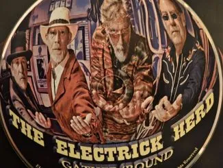 Live This Week at The Black Horse: Open Mics, Sister Harmonies and a Sunday Blues Throwdown